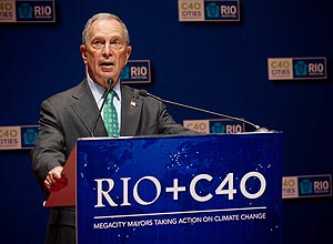 O prefeito de Nova York, Michael Bloomberg, durante o encontro dos prefeitos do C40 no Forte de Copacabana, no Rio de Janeiro