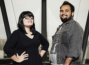 A estudante Aline Lima e o publicitrio Eduardo Silva em Sao Paulo. Eles criaram o blog 
