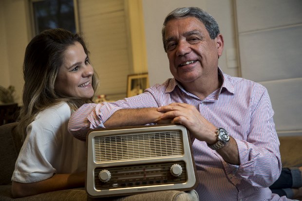 O empresrio aposentado Hlio Elpidio Queiroz com a Filha Mariana