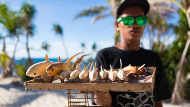 Turismo em Malapascua sobrevive graças à grande presença de tubarões-debulhadores