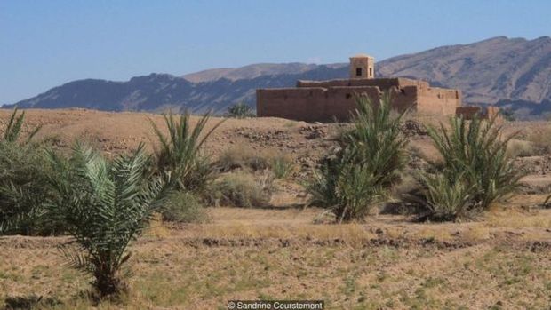 Com cerca de 330 dias de sol ao ano, a regio de Ouarzazate  um local ideal para a usina solar