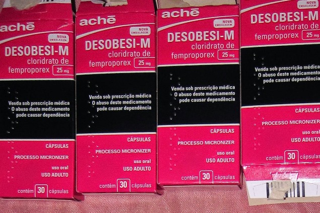 Desobesi-m, medicamento  base de femproporex que foi produzido pela farmacutica Ach
