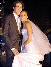 Kak e sua noiva, Caroline Celico, logo aps seu casamento em SP