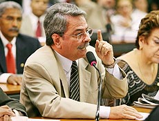 Deputado Antonio Carlos Pannunzio durante debate na CCJ sobre CPI do Apago Areo