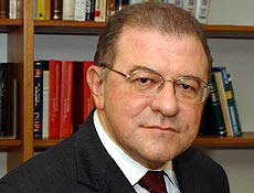 Ministro Paulo Medina, do STJ