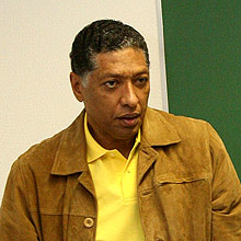 http://f.i.uol.com.br/folha/brasil/images/08046139.jpg