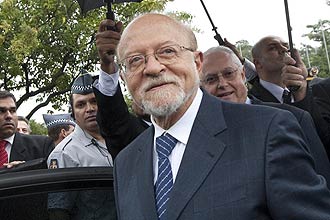 Alberto Goldman(PSDB), que assumiu o governo de So Paulo no dia 6 de abril, passou por uma cirurgia na prstata nesta sexta