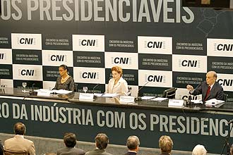 Presidenciáveis José Serra, Dilma Rousseff e Marina Silva  participam de sabatina da CNI, em Brasília