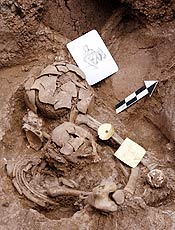 Restos encontrados em tumba encontrada nos Andes bolivianos