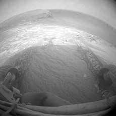 Imagem da sonda de explorao de Marte Opportunity mostra entrada da cratera Victoria