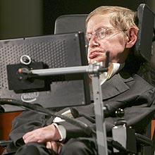 Stephen Hawking critica o envio de sondas com as coordenadas da Terra