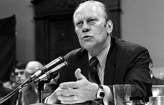 Gerald Ford determinou vacinação em massa em razão de foco de gripe suína