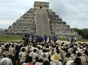 Fim do mundo maia é um erro de interpretação, diz arqueólogo 10188215