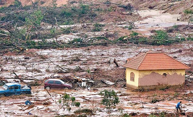 Fora das guas da enchente que atingiu a regio serrana do Rio de Janeiro