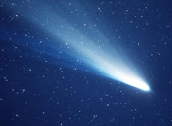 Meteoros que passam perto da Terra são do cometa Halley, que se aproxima do planeta em períodos de 76 anos