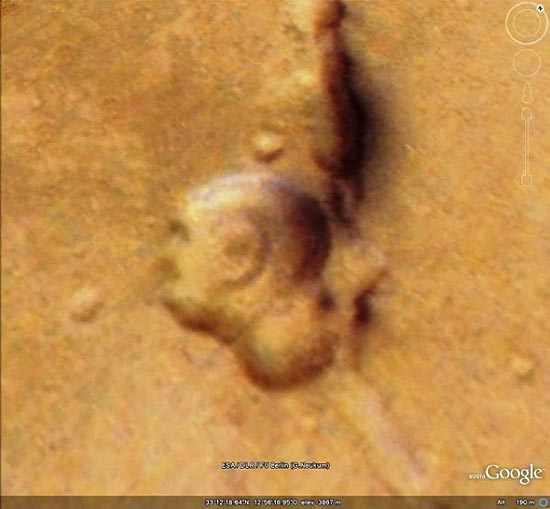 Italiano identifica rosto de Mahatma Gandhi na superfcie de Marte por meio do Google Mars, novo servio on-line