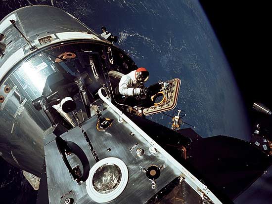 O astronauta Dave Scott; tripulação da Apollo 9 testou o módulo Spider que seria usado para pouso na Lua