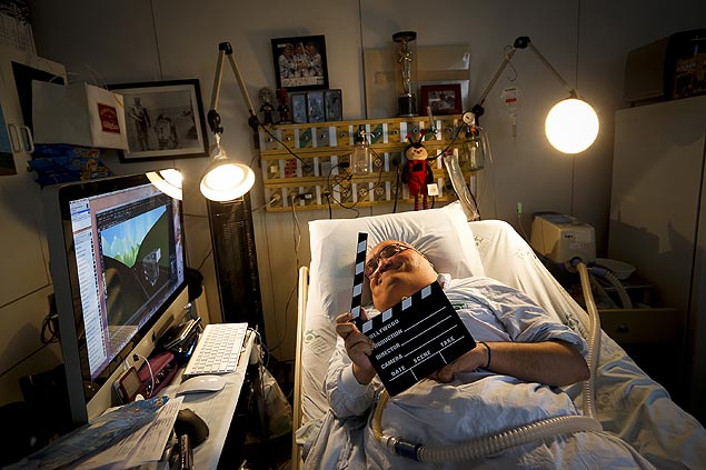Paulo Henrique Machado, há mais de 40 anos internado no Hospital das Clínicas, está criando uma série animada de televisão em seu leito