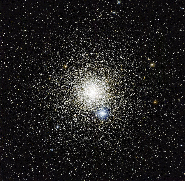Ao observar o glomerado estelar NGC 6752, que foi observado com o VLT (Very Large Telescope, pesquisadores viram que, ao contrrio do que as teorias previam, estrelas com muito sdio no passam pela fase final de perda de massa