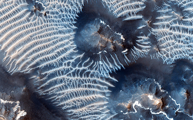 Imagem da Nasa capta dunas na regio marciana conhecida como Labirinto da Noite