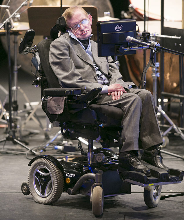 O fsico britnico Stephen Hawking, cuja histria  contada em 'A Teoria de Tudo'