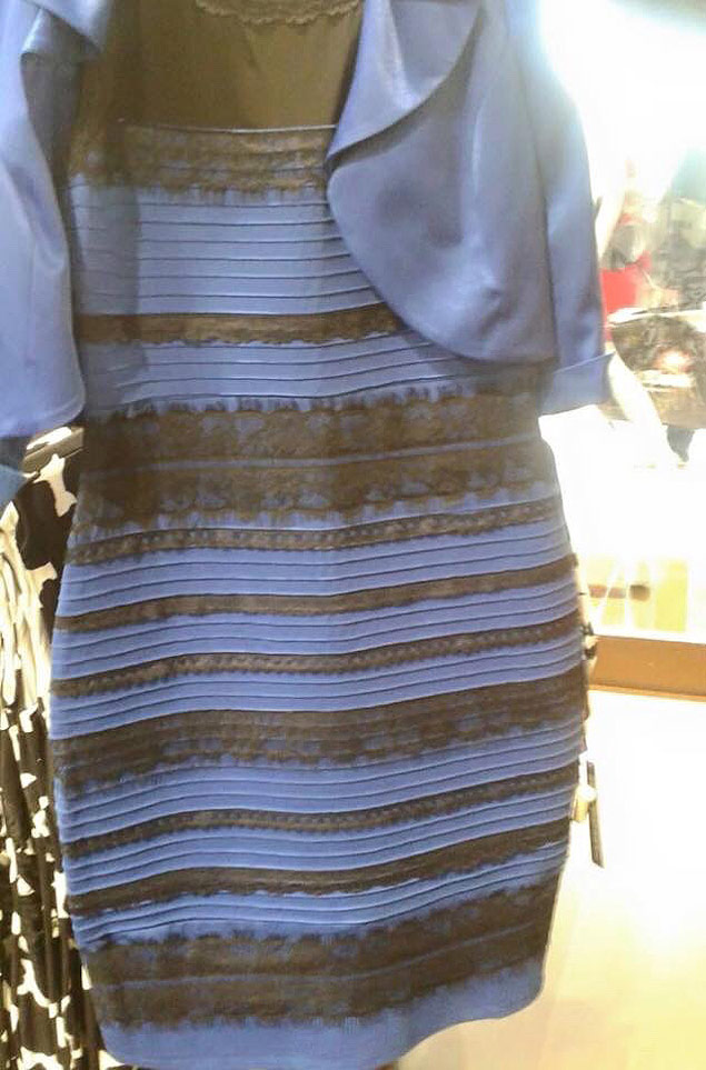 Vestido que para alguns parece branco e dourado, mas na verdade  azul e preto