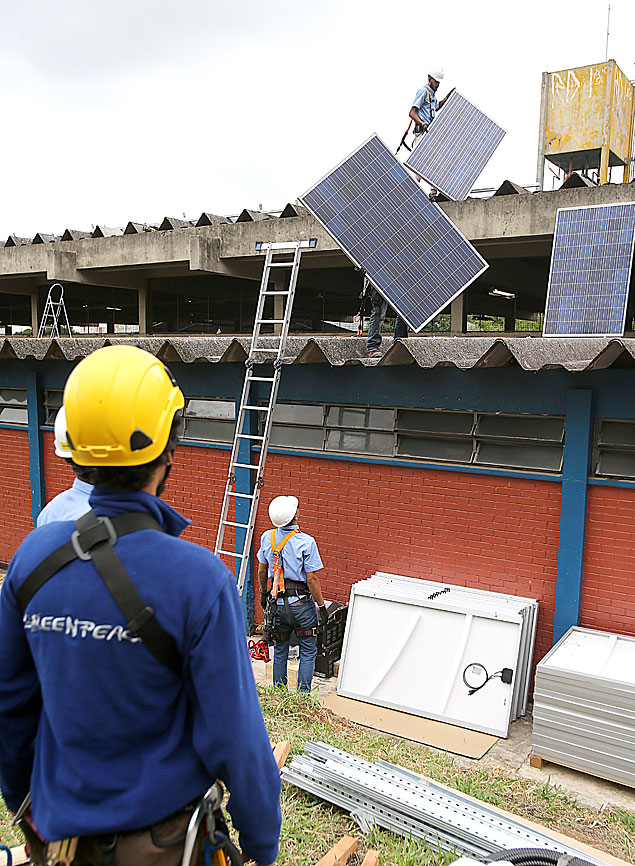 Escola estadual em Artur Alvim (zona leste de SP), que recebeu painis fotovoltaicos