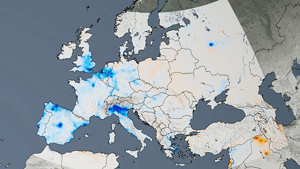 Mudanas na Europa entre 2005 e 2014; quanto mais forte  o azul, maior foi a queda nas emisses