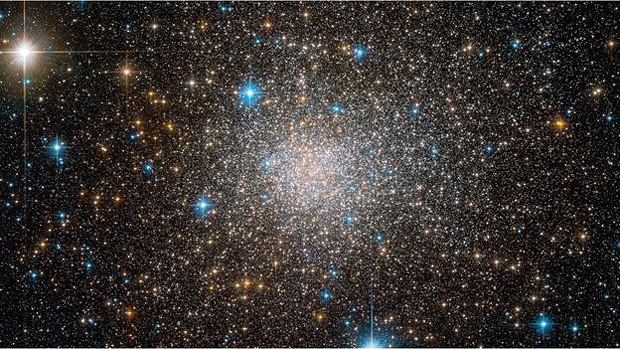 Sistema estelar est a 19.000 anos-luz da Terra
