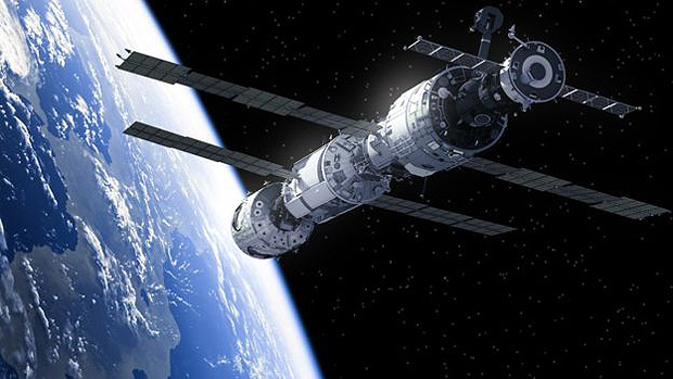 Na Estao Espacial Internacional, astronautas esto protegidos de raios csmicos porque a magnetosfera da Terra funciona como escudo contra radiao 