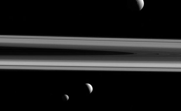 Teoria sugere que algumas luas maiores de Saturno podem at ter sido criadas nos anis