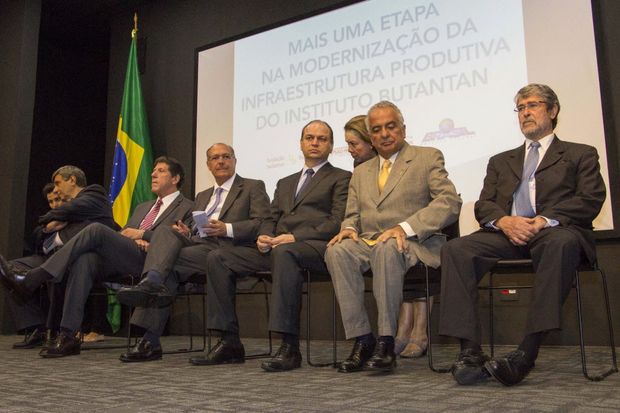 David Uip, Geraldo Alckmin, Ricardo Barros, Jorge Elias Kalil Filho, e Andr Franco Montoro Filho 