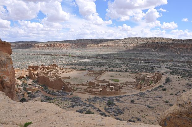 Pueblo Bonito, cidade com cerca de mil anos de idade construda no deserto do Novo Mxico