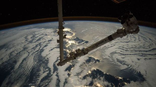 Foto da Nasa mostra a Terra e sua curvatura vistas da Estação Espacial Internacional