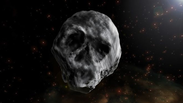 Por ter sido observado na poca do Dia das Bruxas e ter semelhana com caveira, o corpo celeste foi chamado de Asteroide do Halloween