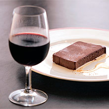 Vinhos "fortificados"m de alto teor alcolico, so indicados para comer com chocolate