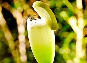 Drinque Ginger Apple Mix do bar Ministro 1153