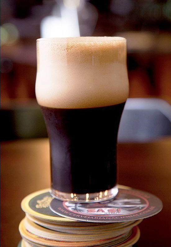 Chope da Cervejaria Nacional, que comemora o St. Patrick's Days neste domingo (17)