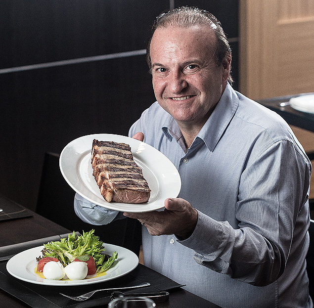 Retrato do empresrio Arri Coser, dono da rede de churrascaria gourmet NB Steak House, na Vila Olmpia