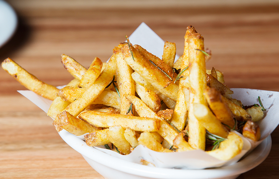 Como fazer uma batata frita crocante e sequinha - Casa e Jardim