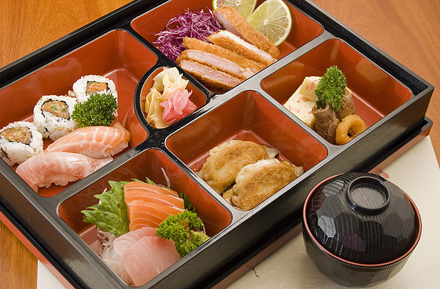 SPRW Shintori prato principal - shokado bento (degustao de pratos tradicionais em caixa estilo