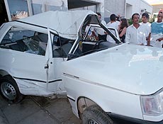 Fiat Uno de Chico Science destrudo aps acidente que matou o msico