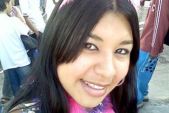 Eloá Cristina Pimentel, 15, foi baleada na cabeça após passar cem horas refém do ex-namorado em Santo André; veja cronologia