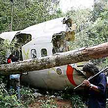 Destroos do avio da Gol, que caiu em 2006 aps bater com o jato Legacy; 154 morreram