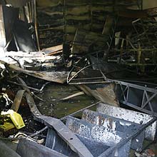 Material destruído após incêndio no Butantan