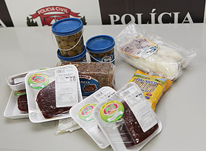 Alimentos irregulares apreendidos no Walmart; gerente foi presa e liberada aps pagar fiana