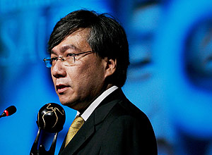 O gastroenterologista Roberto Kikawa, 40, venceu o Prmio Empreendedor Social 2010