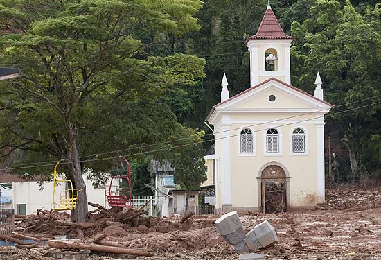 Nova Friburgo, na regio serrana do Rio, foi uma das cidades mais atingidas pelas chuvas