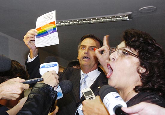 Senadora Marinor Brito e deputado Jair Bolsonaro discutiram durante reunio na Comisso de Direitos Humanos