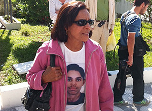 Olivina Rosa da Silva Leite, 66, me de rapaz obrigado a pular de trem em 2003, antes do julgamento de um dos acusados